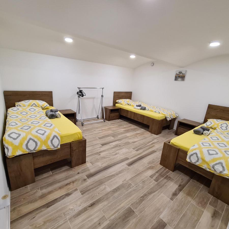 Apartment Dinlux ماريبور المظهر الخارجي الصورة